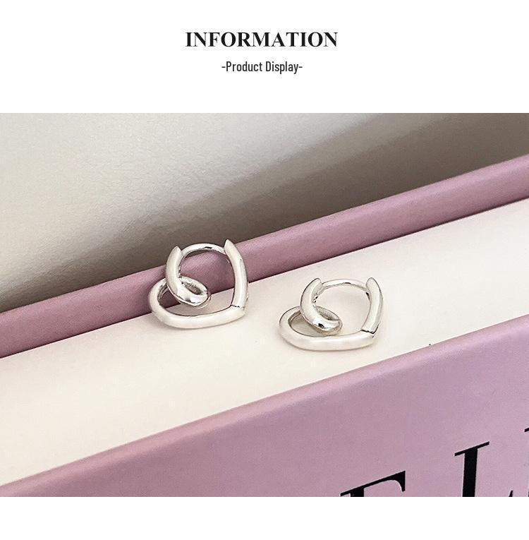 Yinruitai S925 Sterling Silver Heart Stud Earrings for Women - Simple, Elegant Design, 2022 Edition.
