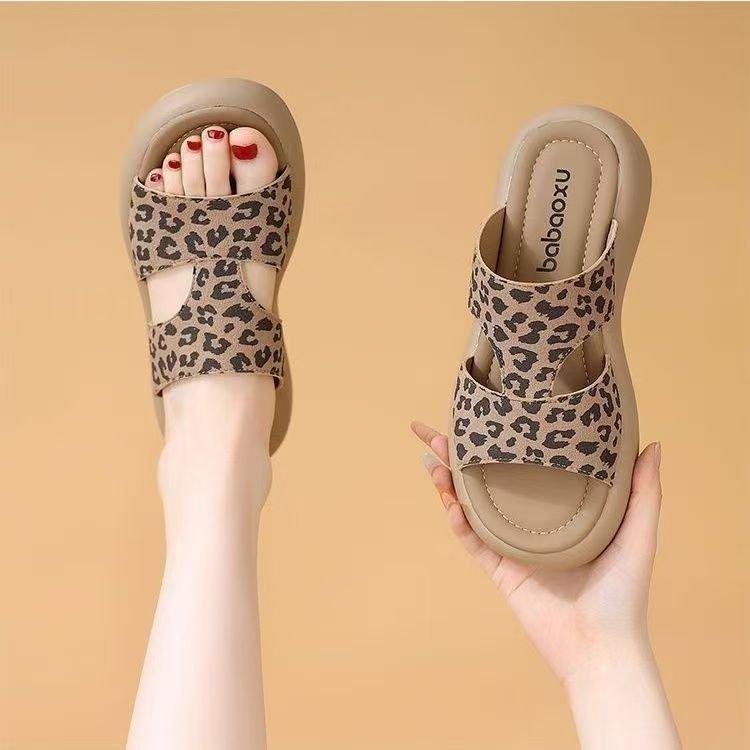 Two-wear Sandals Women's New 2025 Summer Leopard Print Roman Sandals Open-toed Soft-soled Non-slip Bag and Beach Shoes