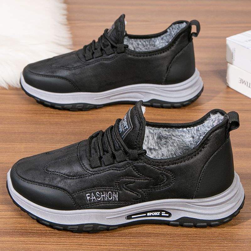 Autumn and Winter Men's Cotton Shoes Extra Thick Velvet Breathable Warm Non-slip Snow Boots Work Cotton Shoes Dad Shoes Winter Men's Shoes