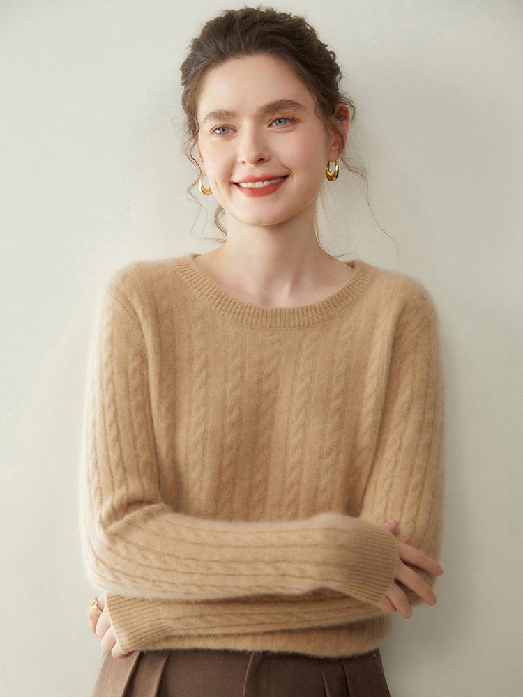 Women's Cashmere Cable Knit Sweater - Loose, Round Neck, Short, Thick for Autumn/Winter