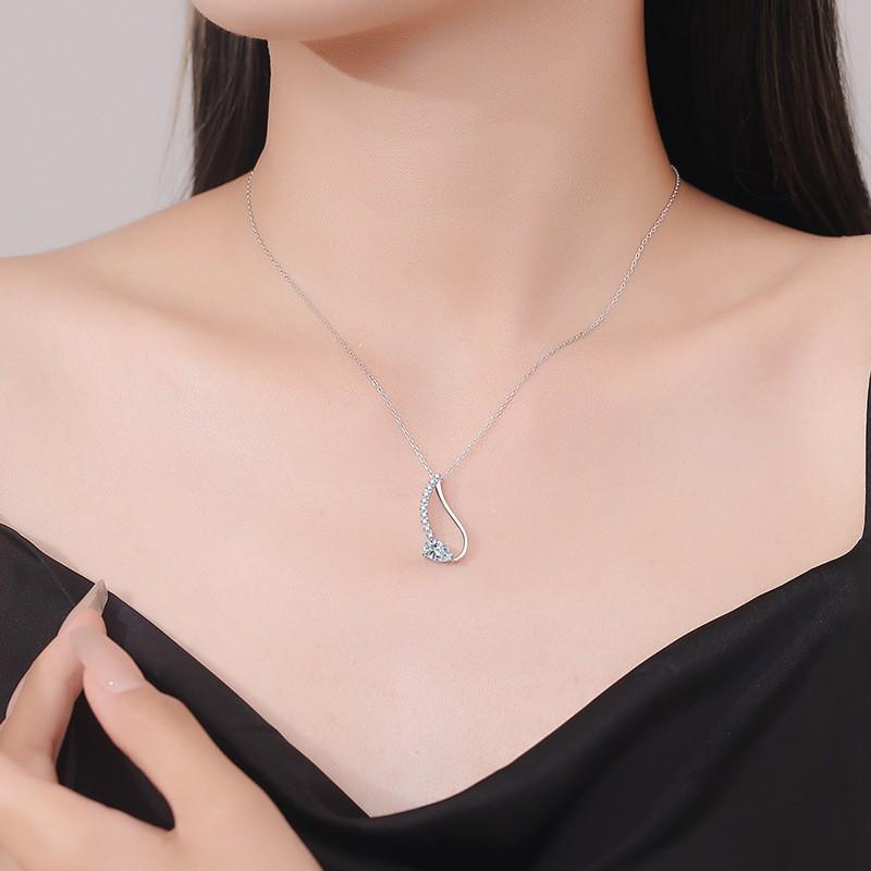 Pendant Necklace Women 1ct D Color Moissanite Irregular Waterdrop Shape Fashion Commute Style