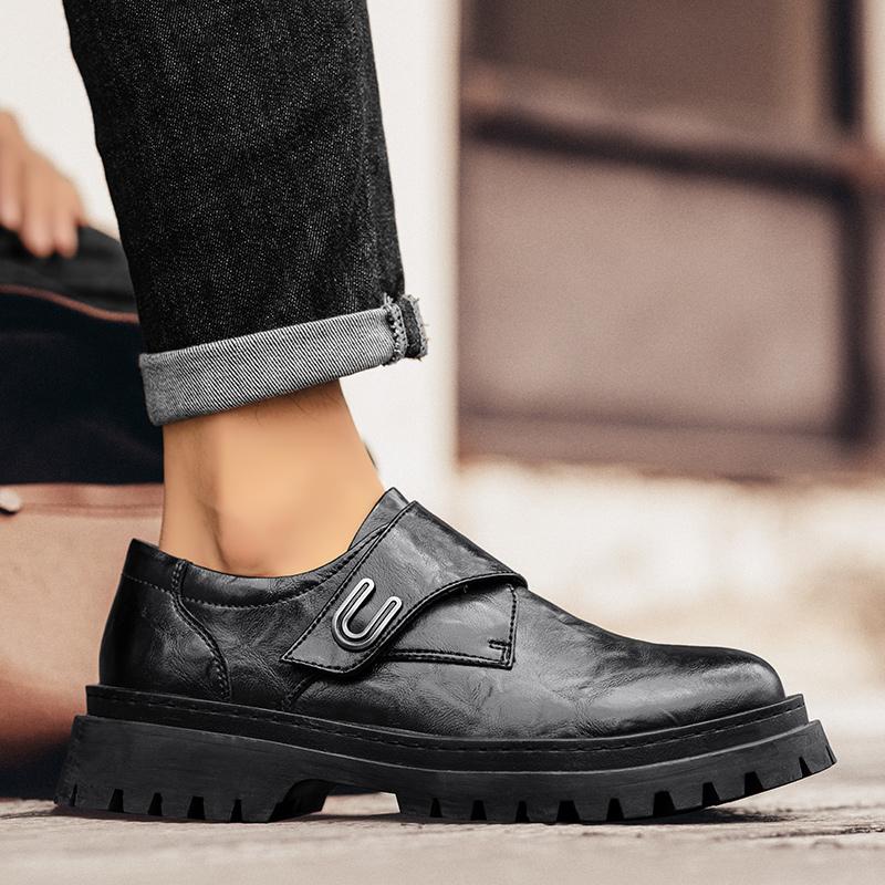 Fashionable Men Casual Leather Thick Bottom Shoe Outdoor Antiskid Walking Shoe Fashion Designer Leather Comfy Soft Soled Loafers