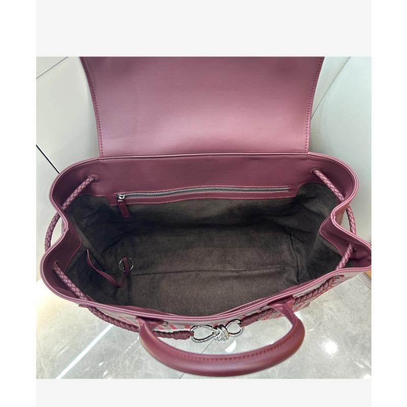 Cross-border  family autumn and winter explosive crossbody bag women's high-end handbag pure hand-woven large-capacity tote bag