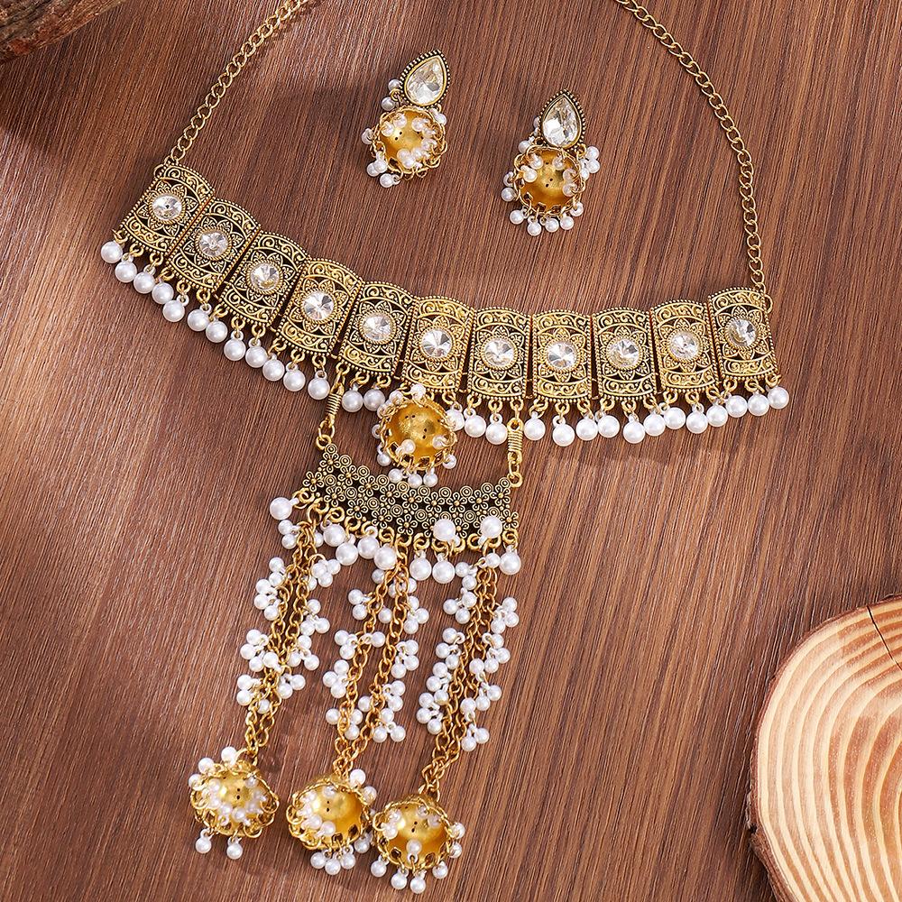 Indian Ethnic Style Colored Diamond Bells, Pearl Necklace, Earrings, Two-piece Set, Retro Style Exotic Bridal Alloy Jewelry.