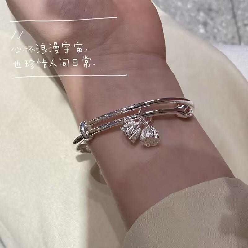 Glossy Mobius Lotus Bracelet Women's Twist Bracelet Bracelet Adjustable