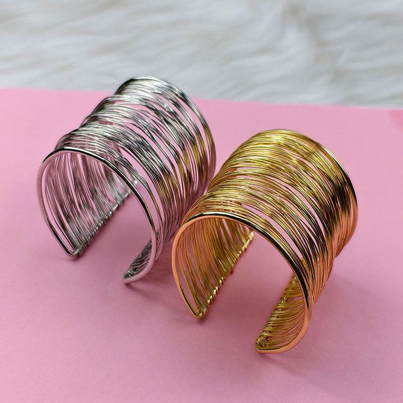 European & American Gold Open Bangle: Stylish Exaggerated Design Bracelet, Trendy Hot Girl Cool Style Silver Arm Band.
