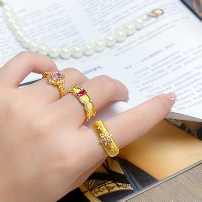 Medieval Vintage Gold Feeling Golden Flash Dove Egg Brushed Opening Ring Niche Light Luxury Exquisite Ring