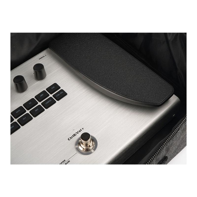 Guitar Pedal Organizer with Multifunctional Storage Pockets Padded Interior Polyester Texture for Live Performances