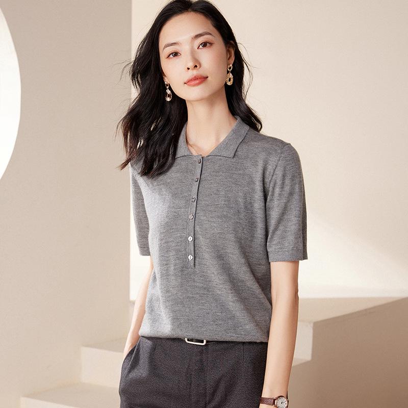 2024 Autumn Women's Cashmere Half-Button Slimming Sweater with Korean Style Five-Point Sleeves