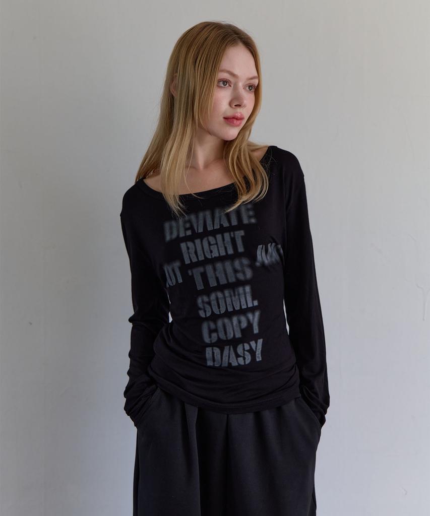 5OML Blur Lettering Loose Fit Long Sleeve (Black)