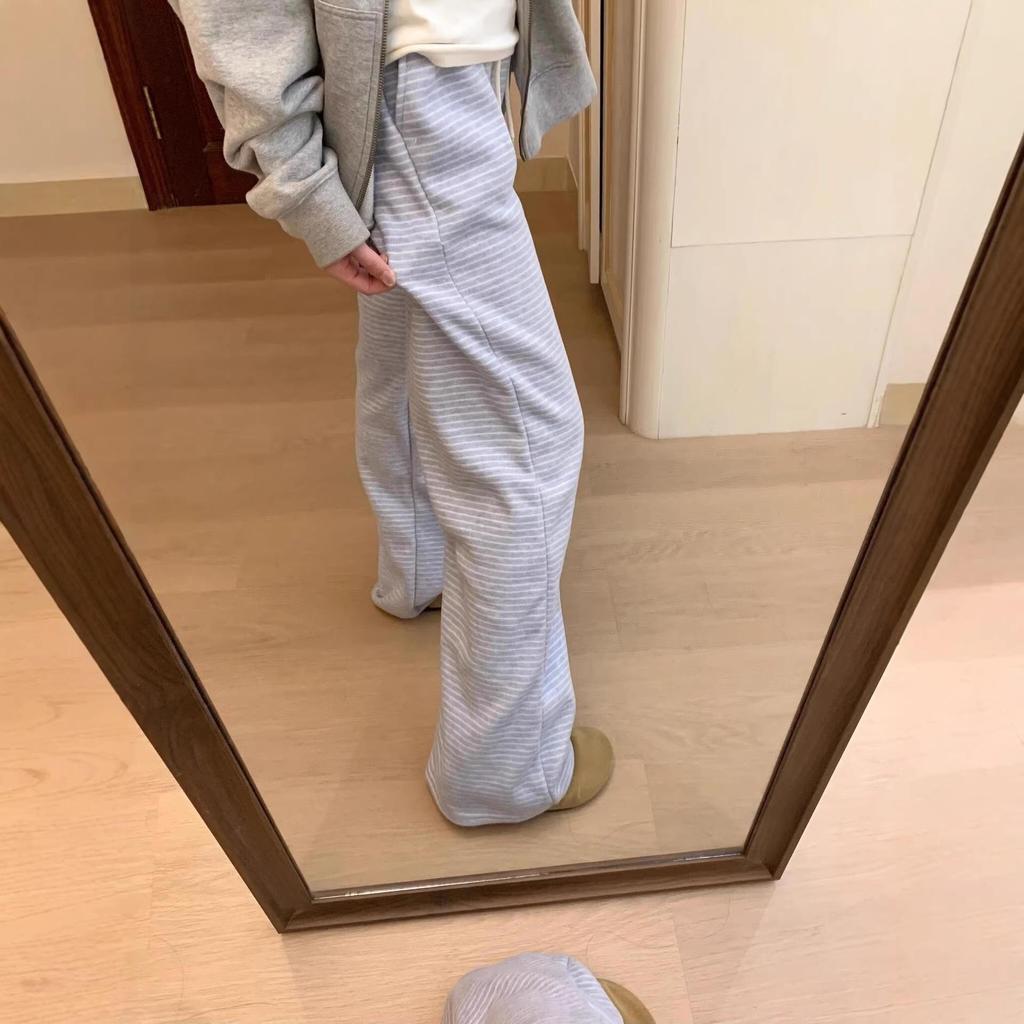 2026 Versatile High-Waisted Striped Pants: Slimming, Comfortable, Casual, and Draping Trousers for Spring/Autumn