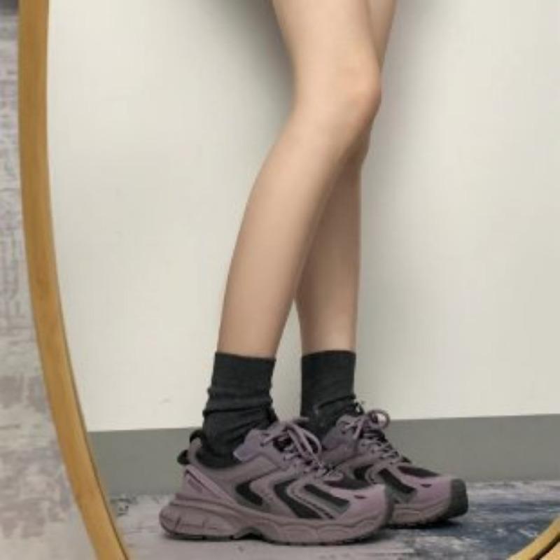 Sommer neue Sport- und Freizeitschuhe vielseitige Gummi-Mesh Damen Schuhe Low-Top Studenten Papa Schuhe dicke Sohle rutschfest