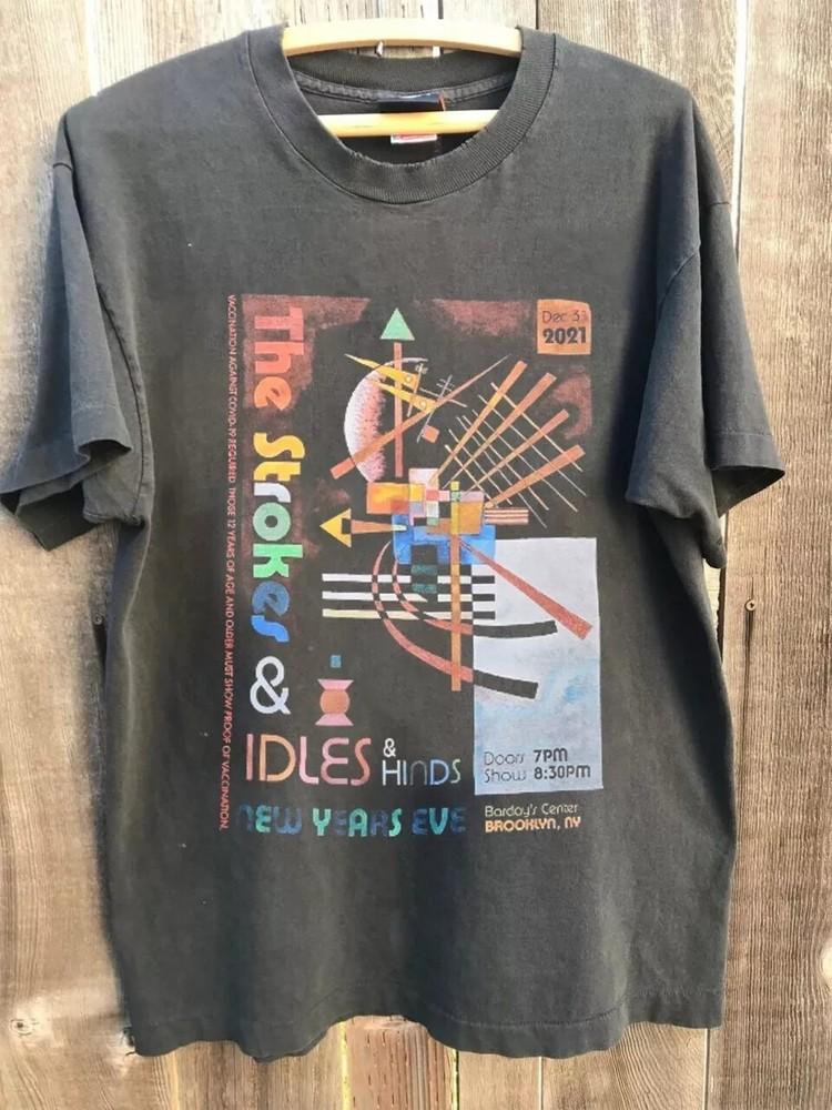 

The Strokes Idles Hinds 31 декабря 2021 года Канун Нового года Угольный Репринт Футболка S-5XL Унисекс Футболка S