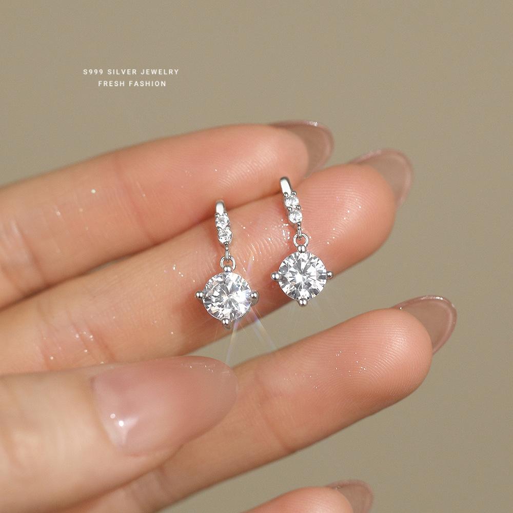 

S925 Sterling Silver Plated 18K Gold Heart-Shaped Waterdrop Earrings for Women Elegant Minimalist Micro-Set Ear Jewelry серебряный