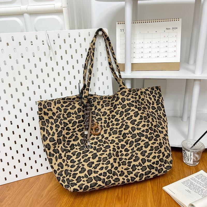 Niche Leopard Print Canvas Tote Bag Women'S Bag Casual Large Capacity Fashion Handbag Foreign Style Shoulder Messenger Bag