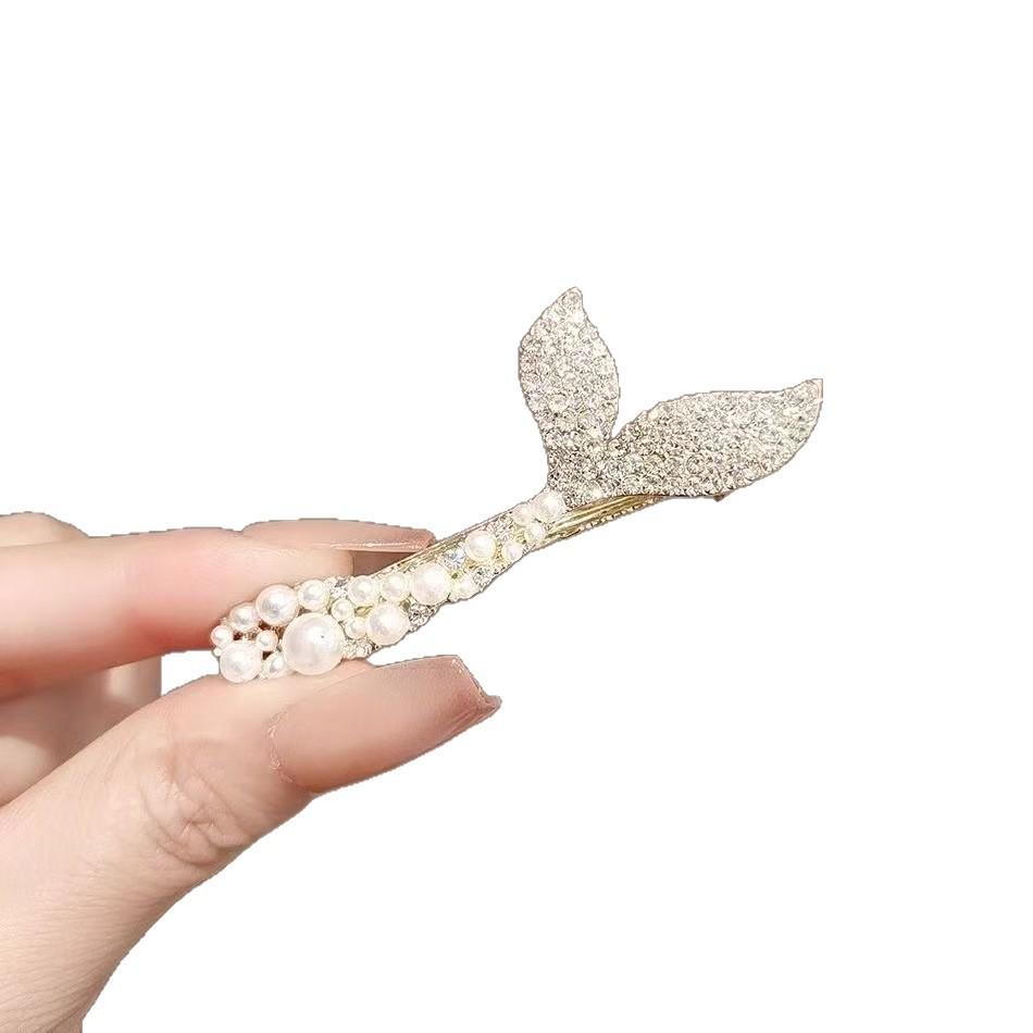 Silk Gauze Butterfly Headdress with Pearl Tassel: Women's Fashion Updo Hair Clip