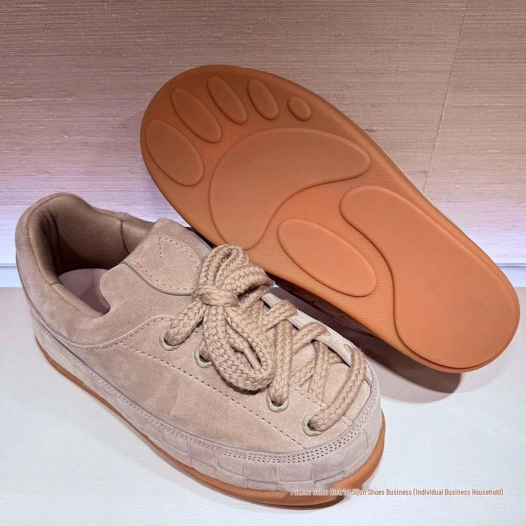 Wang Jiaer-Inspired Women's 2025 Autumn Leather Sneakers: Thick-Sole, Height-Boosting Casual Sports Shoes