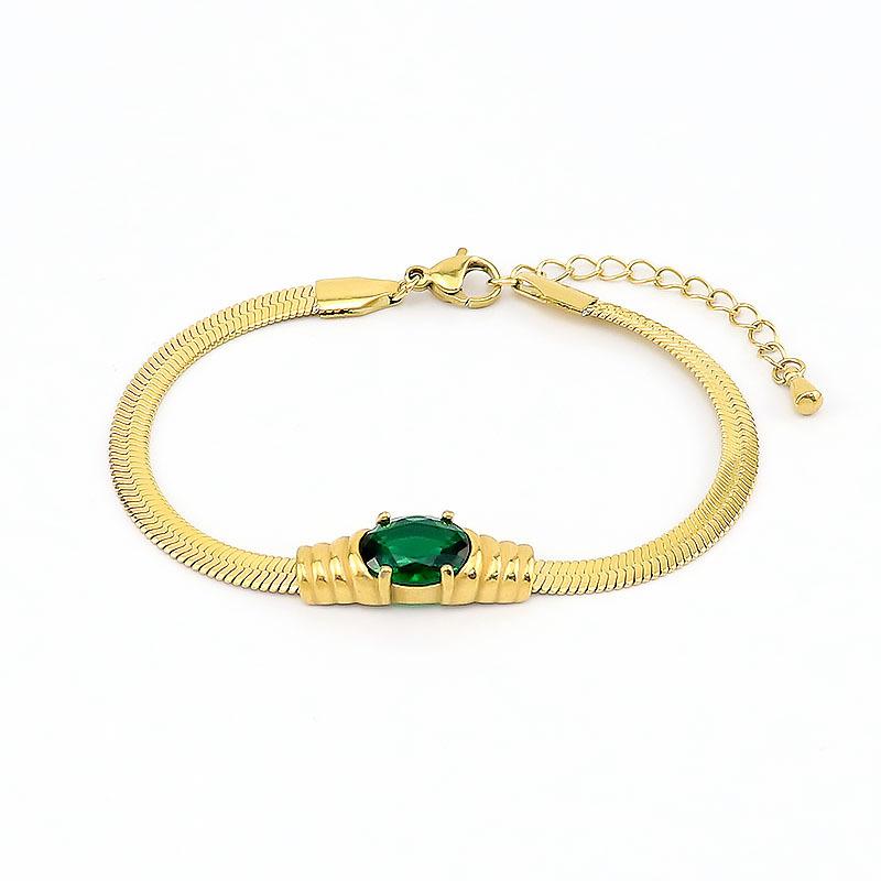 Biżuteria łańcuszkowa z ostrzem ze stali tytanowej, Naszyjnik szmaragdowy, Zestaw bransoletki i kolczyków, Naszyjnik ze stali nierdzewnej, Łańcuszek na obojczyk.