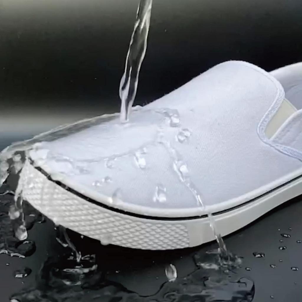 Eigertec Waterproof Super for Shoes and Large Surface Waterproof for Shoes and Sneakers Spray, 430ml, Water-Repellent, Long-Lasting, Clothing,