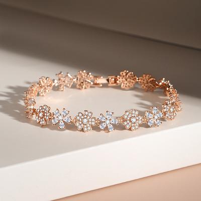 Light Luxury Temperament Flower Bracelet Women's Niche Design Zircon Commuter Jewelry
