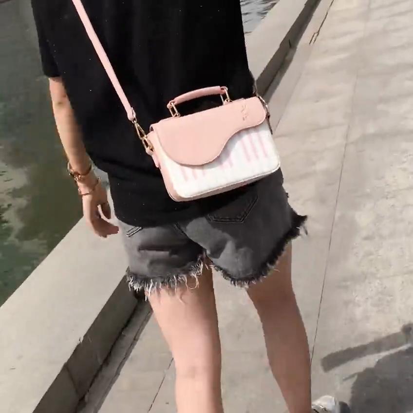 Modische Damen-Schultertaschen Klavierstil Damen-Tasche PU-Leder-Handtaschen Lässige Damen-Mädchen-Tragetaschen Geldbörse Brieftasche Klappentasche