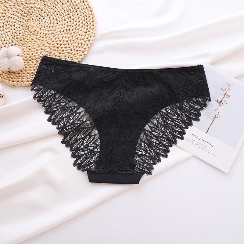 Women's Seamless Lace Panties Low Waist Large Size Comfortable Panties