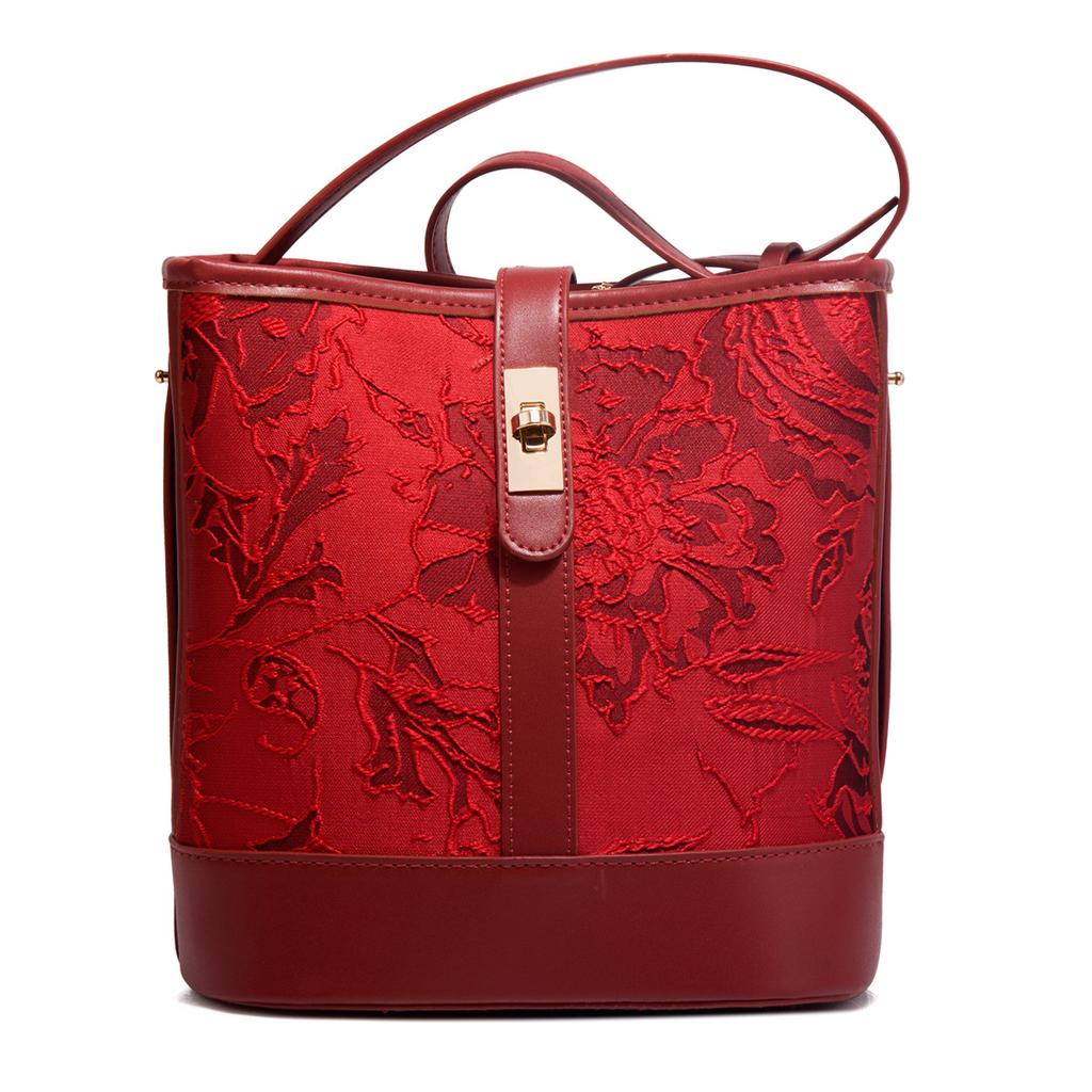 2024 Spring/Summer New Red High-End Chinese Style Xiuhe Embroidered Bag for Women, Bridal Bag, Wedding Bag, Mother's Handbag