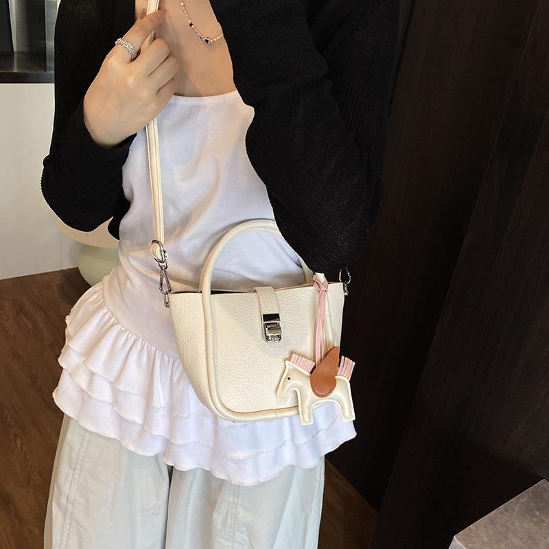 Handbag Women's New Line Fashion Shoulder Bag Commuter Versatile Messenger Bag