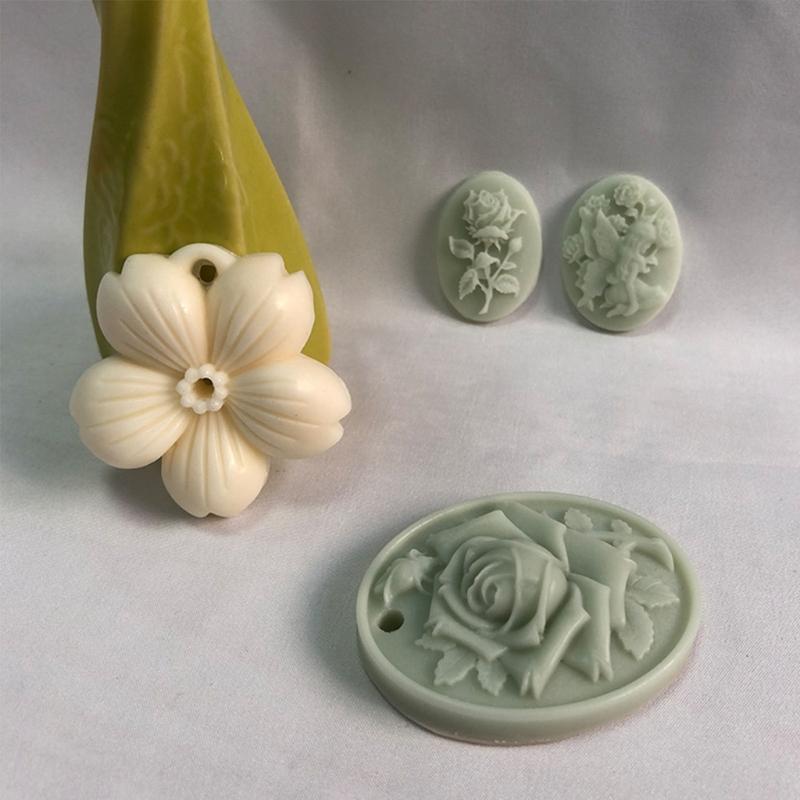 Formička na fondán ve tvaru květu Formička na sušenky DIY Kreslená lisovací forma na pečení Nástroje na narozeninové sušenky Nástroje na zdobení dortů