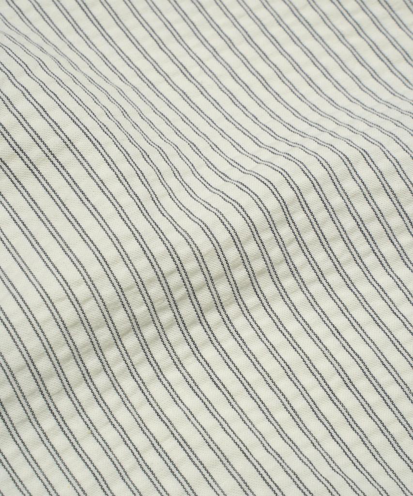 THE COLDEST MOMENT Tcm Mini Logo Stripe Half Shirts (Beige)