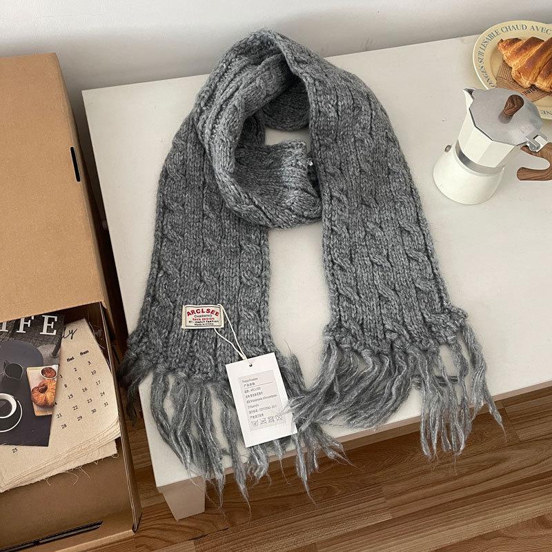 

Simple Temperament Twist Knitted Long Scarf for Women Winter Warm and Fashionable Tassel Cloth Label Scarf 163*13.5CM