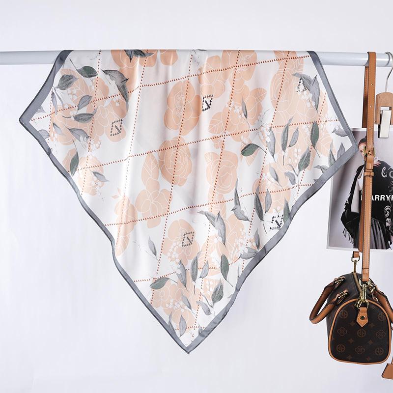 Elegant Women Satin Silk Scarf Sweet Plaid Floral Print Wrap Shawl Lady Bandanas Hijab Square Scarve Pareo Headscarf Fashion New