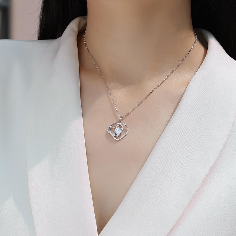 925 Sterling Silver Double Heart Moissanite Necklace Jewelry for Women D Color Fine Jewelry Daily Fashion Necklace