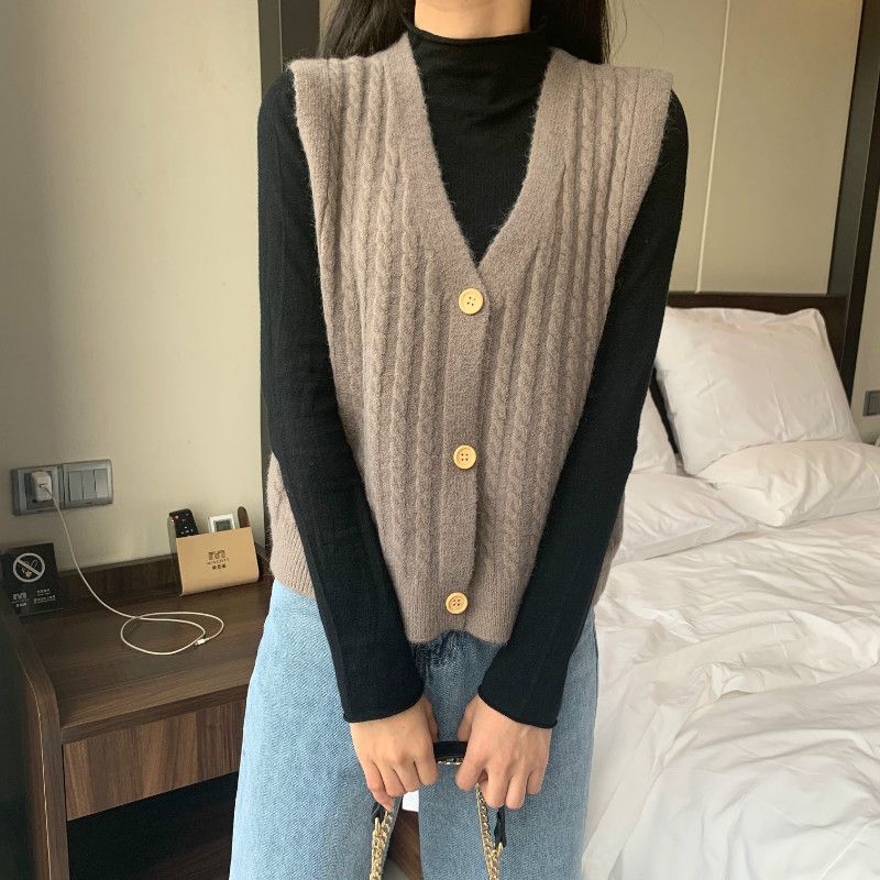 Korean Retro Cable Knit Vest Women V Neck Sweet Pastel Sleeveless Sweater Waistcoat Wholesale