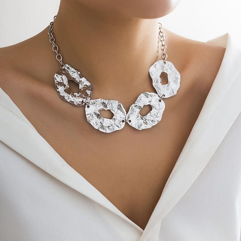 Fashionable Irregular Circle Waist Chain Necklace With Adjustable Metal Chain For Women Grunge And Steampunk Style