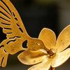 Rusty Hummingbird Flower Garden Stake Weather-proof Metal Outdoor Yard Lawn Patio Pathway Iron Floral Bird Stake Decoration Ornament