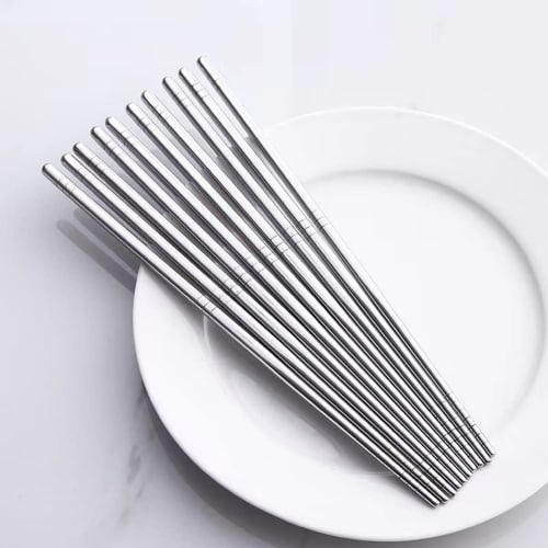 KXLCGYK Spoon and Chopsticks Set of 4, 18-8 Stainless Steel, Korean Spoons, Square Chopsticks, Lightweight Hollow Chopsticks, Korean Tableware, Curry