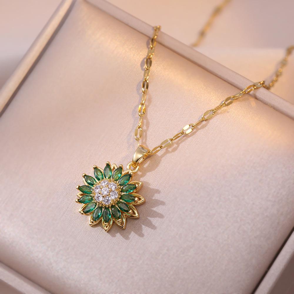 Women's Japanese-Korean Style Necklace: Micro-paved Zircon Sunflower Pendant, Rotating Clavicle Chain