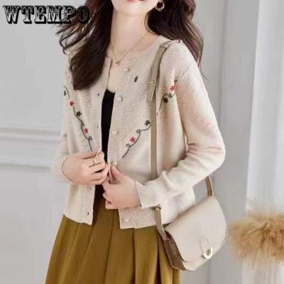 Floral Women's Knitted Sweater Short and Loose Sweater Cardigan Autumn and Winter New Style