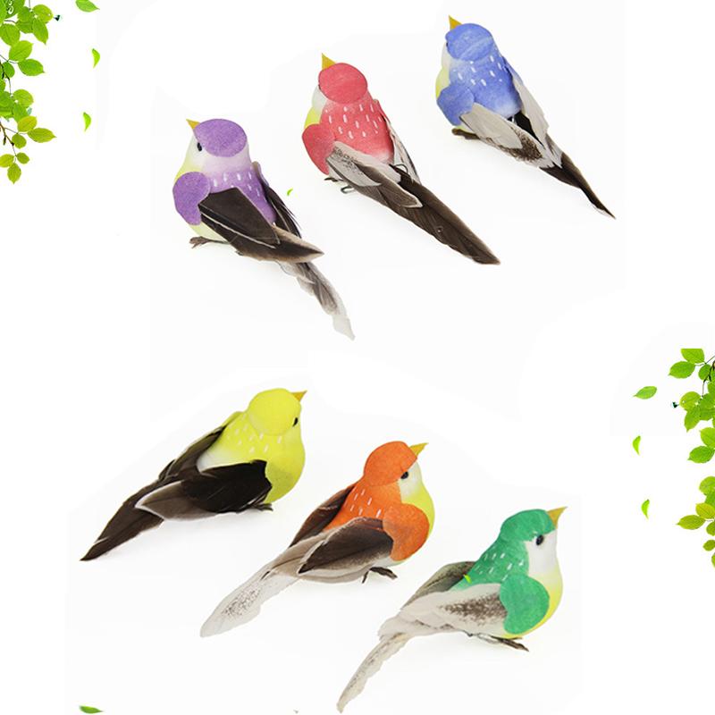 1 kus umělého opeřeného ptáka, pro dekoraci zahrady a krajinářství