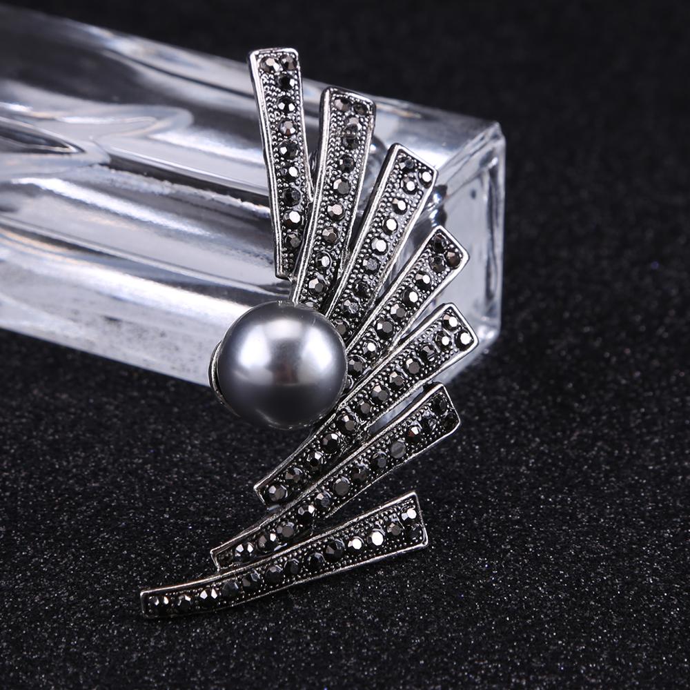 Black Enamel Brooches Women Men Metal Pearl Plants Leaves Party Brooch Girls' Bag Hat Accessories Jewelry Decoration