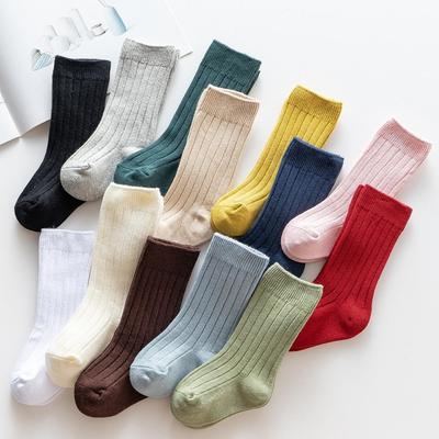 Solide Lose Socken Spanien Stil Weiche Doppel Nadel Streifen Kniehohe Lange Socken für Baby Mädchen Jungen Neugeborene Günstige Kleidung