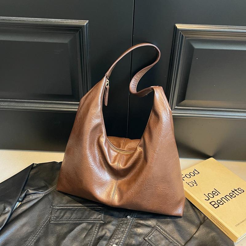 Slack casual tote bag women's large-capacity new fashion soft leather commuter shoulder bag