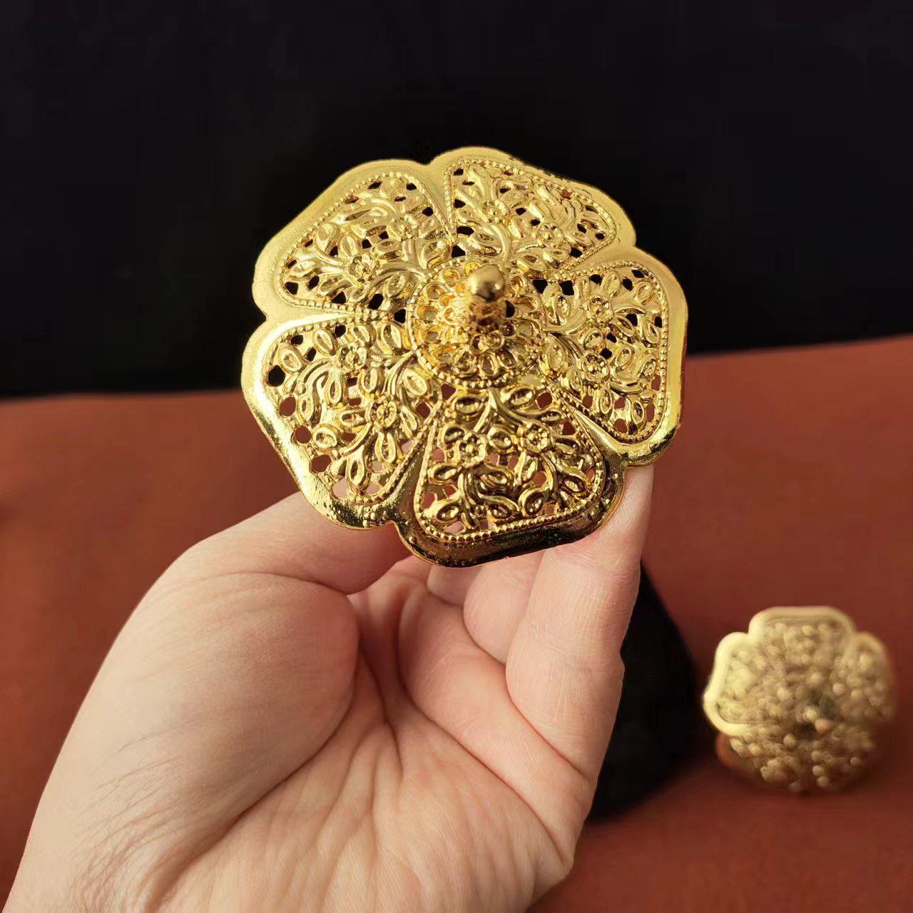 Yunnan Xishuangbanna Dai Thai-Style Hairpins: Studio Photo Travel Headdress