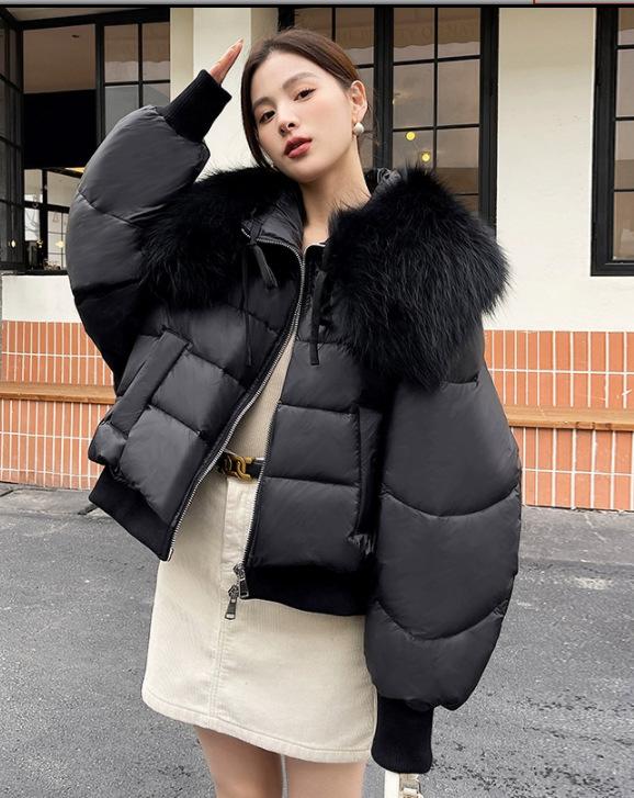 Fashionista 2024 Velvet Down Jacket with Raccoon Fur Collar – Short, Chic Winter Coat