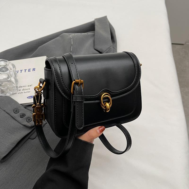 

Fashionable and Stylish Crossbody Bag Retro-textured Commuter Single-shoulder Bag чорний