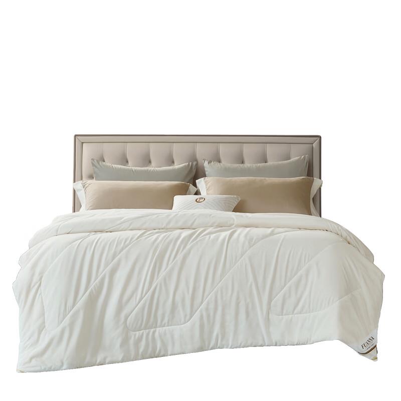 FUANNA Dream Soy Antibacterial Four Seasons Quilt