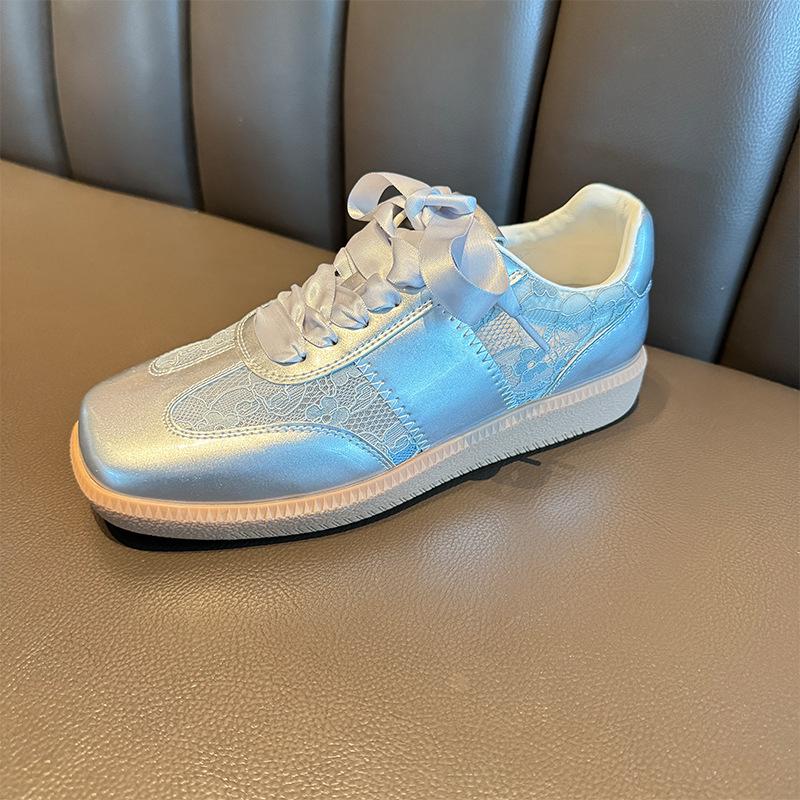 Casual Flat Running Shoes Women's Retro Genuine Leather Lace Comfort Soft Sole Female Sports Shoes Versatile White Shoes 35-40