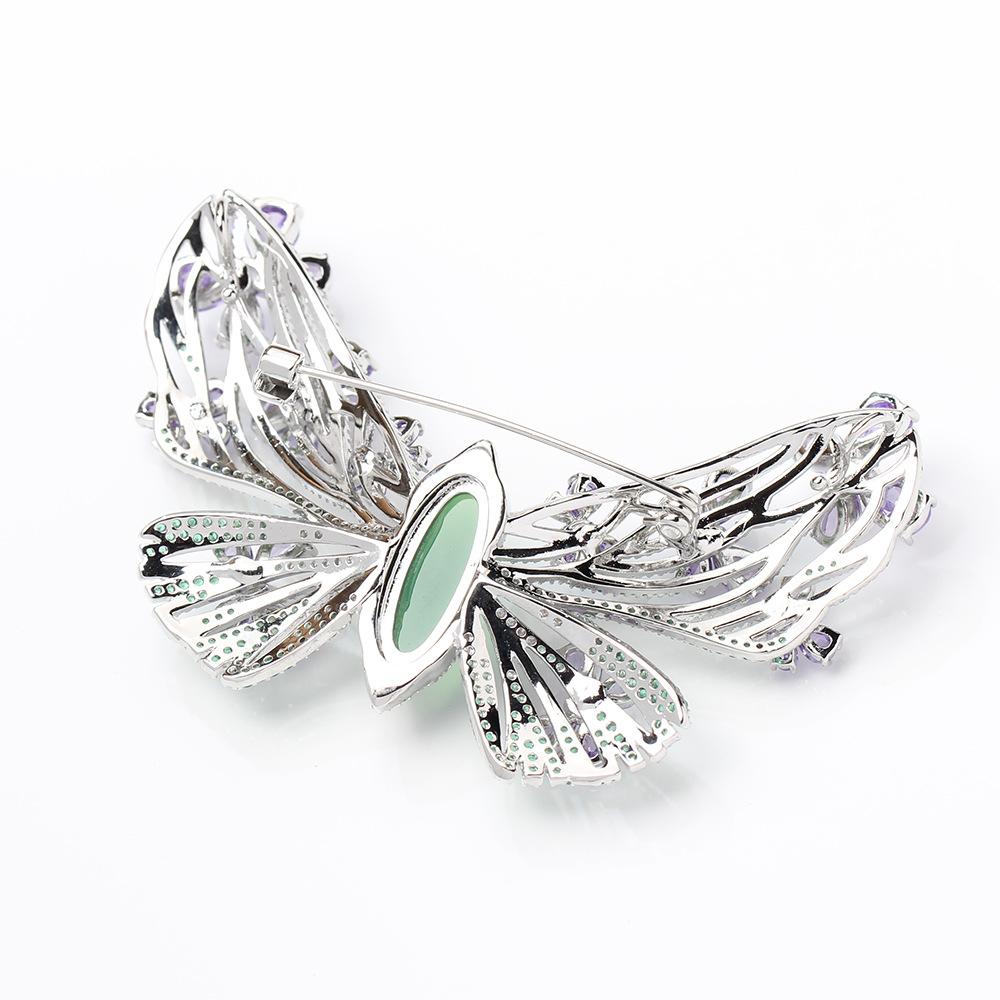 High-end Full Diamond Green Butterfly Brooch Elegant Exaggerated Niche Insect Pin Design Sense Versatile Insect Corsage Female