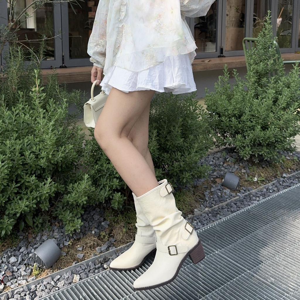 Cowhide version pointed thick heel white short boots women's 2025 new British style belt buckle Martin boots medium tube stacking boots